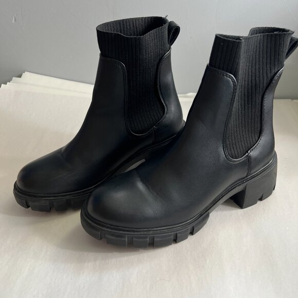 Steve Madden Hayle Ankle Boot Black Size 8 Chunky Goth Grunge Chic - Picture 6 of 9